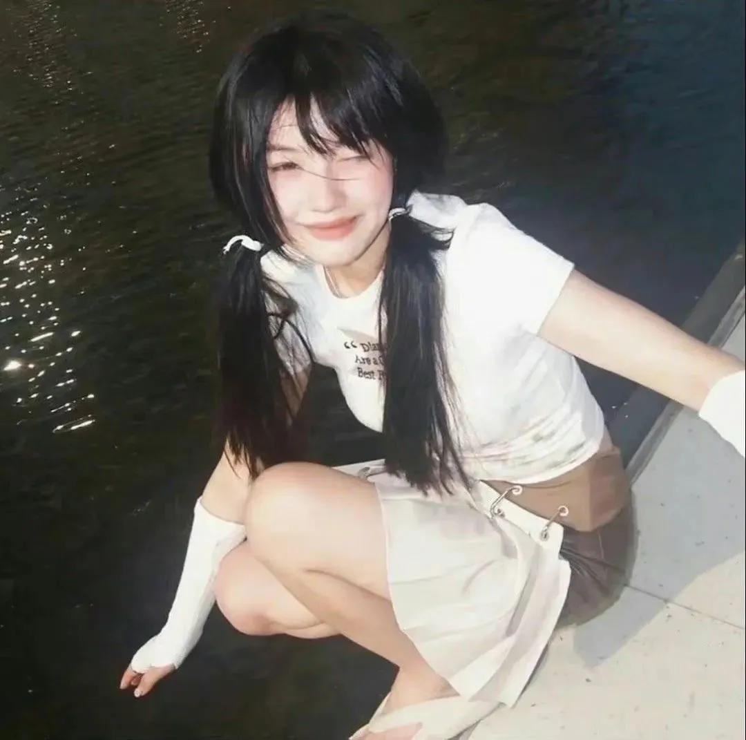 邻居也疯狂免费完整版电视剧